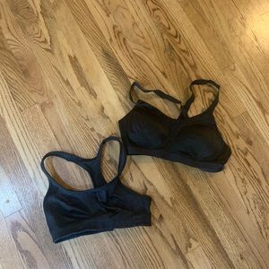 Black sports bras